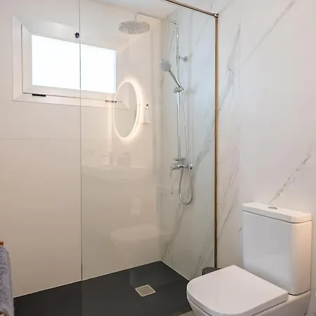 Sea La Vie By Buenavilla